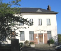 L'atelier �cole du pommier, �cole de peinture, se situe 13 rue Jules Ferry , dans l'ancienne mairie �cole de Saint Clair sur Epte, Val d'Oise.